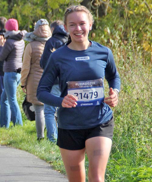 Selina Müller beim Laufen
